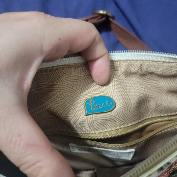 SAKROOTS ADJUSTABLE STRAP PEACE/ BIRD/FLORAL MULTICOLOR CROSSBODY BAG - Picture 4 of 5